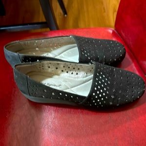 Black Easy Spirit Kimmie size 10